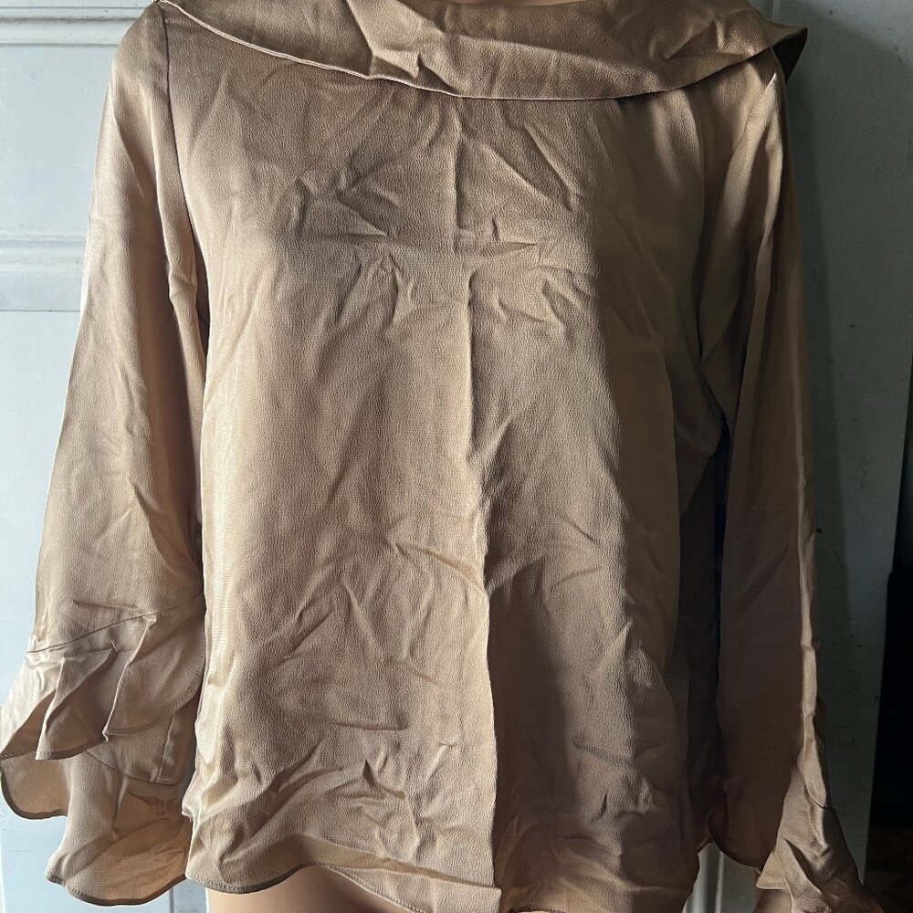 Woman's Blouse